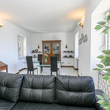 Daire Iflat Residenza Il Boschetto